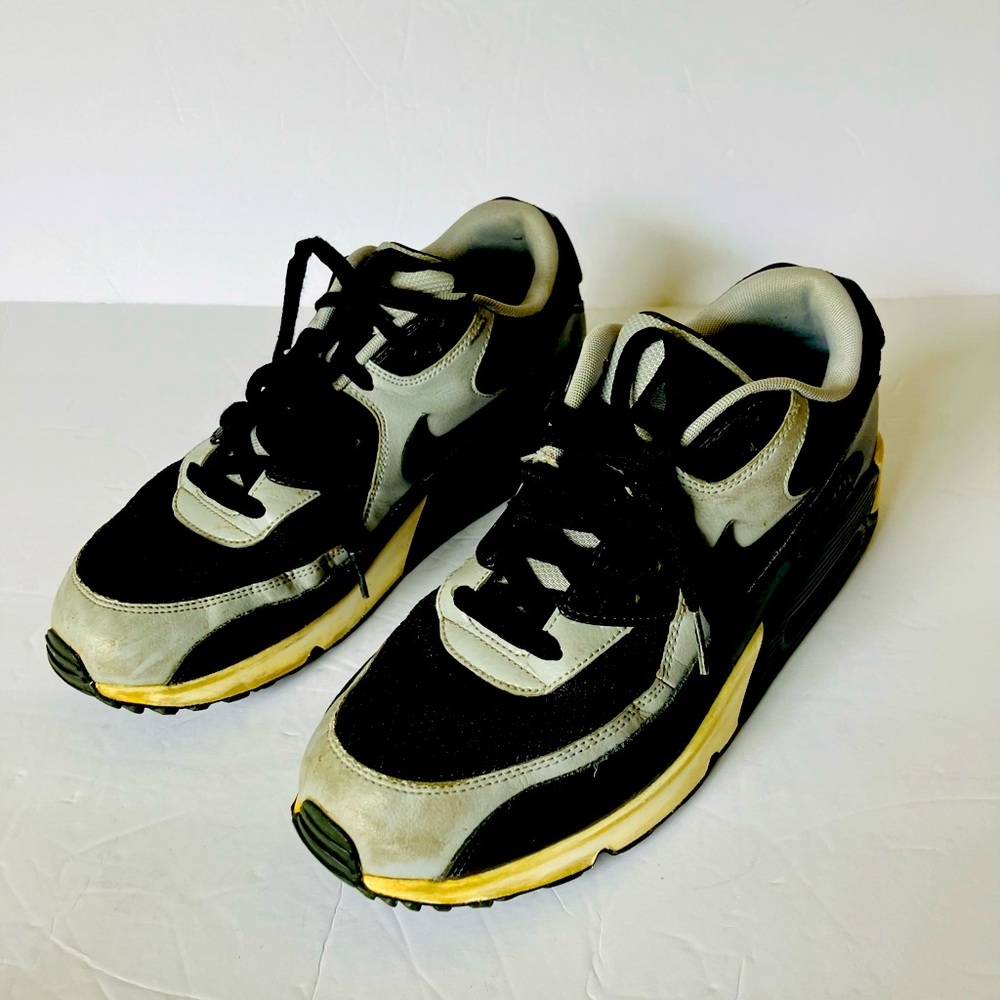 Nike Air Max 90 Essential Wolf Gray Black 537384-053 Men's US 9.5